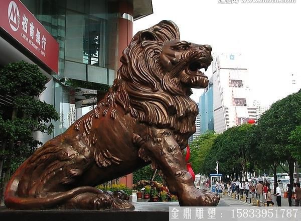 铸铜爬狮雕塑 (3)